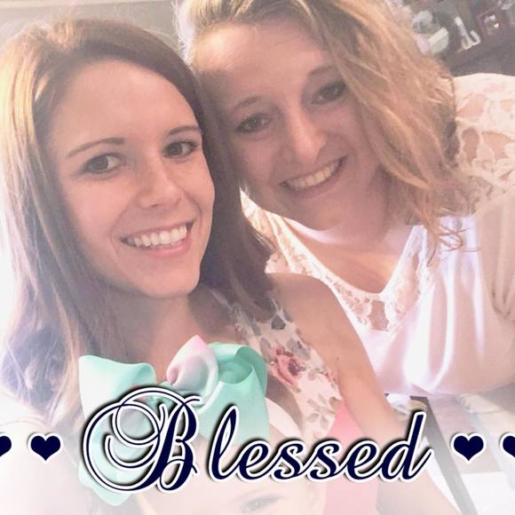 Meet your Posher, Brandy - Picture 1 of 1